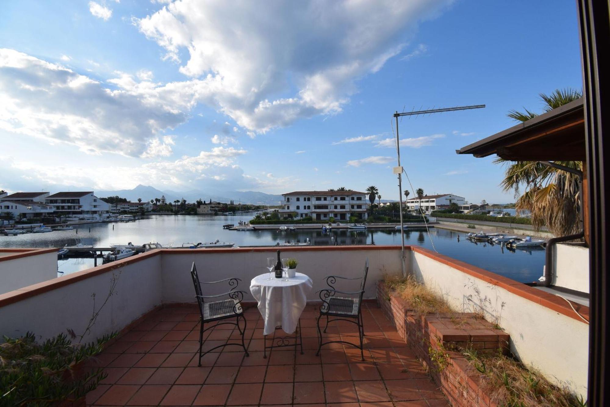 Villa La Mimosa, Laghi Di Sibari I Casoni Luaran gambar